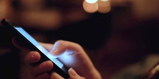 İlgili Kişinin Cep Telefonu Numarasının Herhangi Bir Veri İşleme Şartına Dayanmaksızın İşlenmesi ve SMS Gönderilmesi
